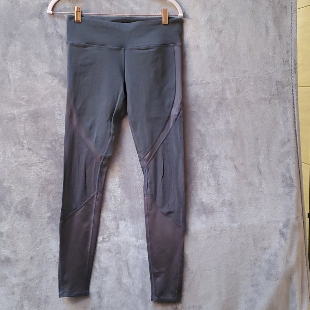 Alo yoga gray leggings
